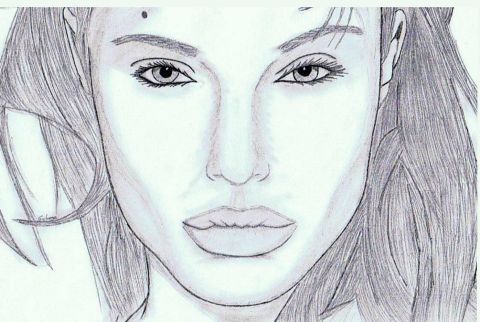 Angelina Jolie